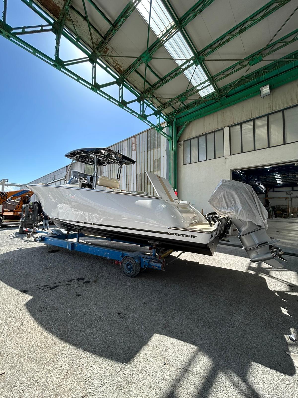 Lipari 31 5